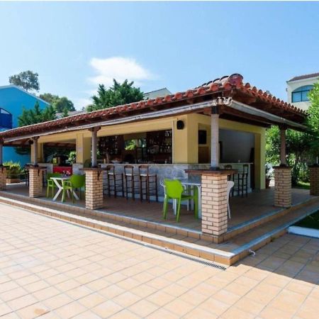 Govino Bay Luxury Beach Loft Apartment Danilia Exterior photo