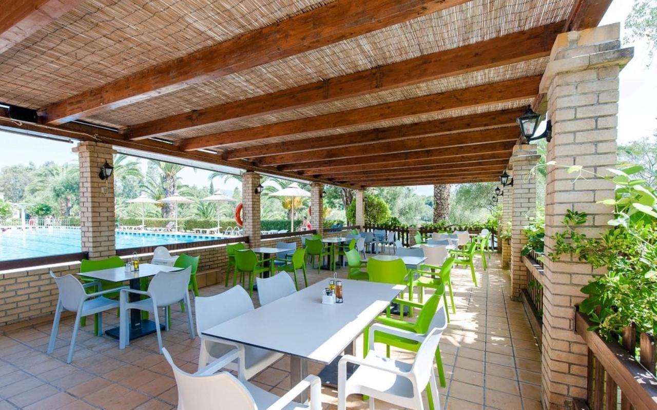 Govino Bay Luxury Beach Loft Apartment Danilia Exterior photo