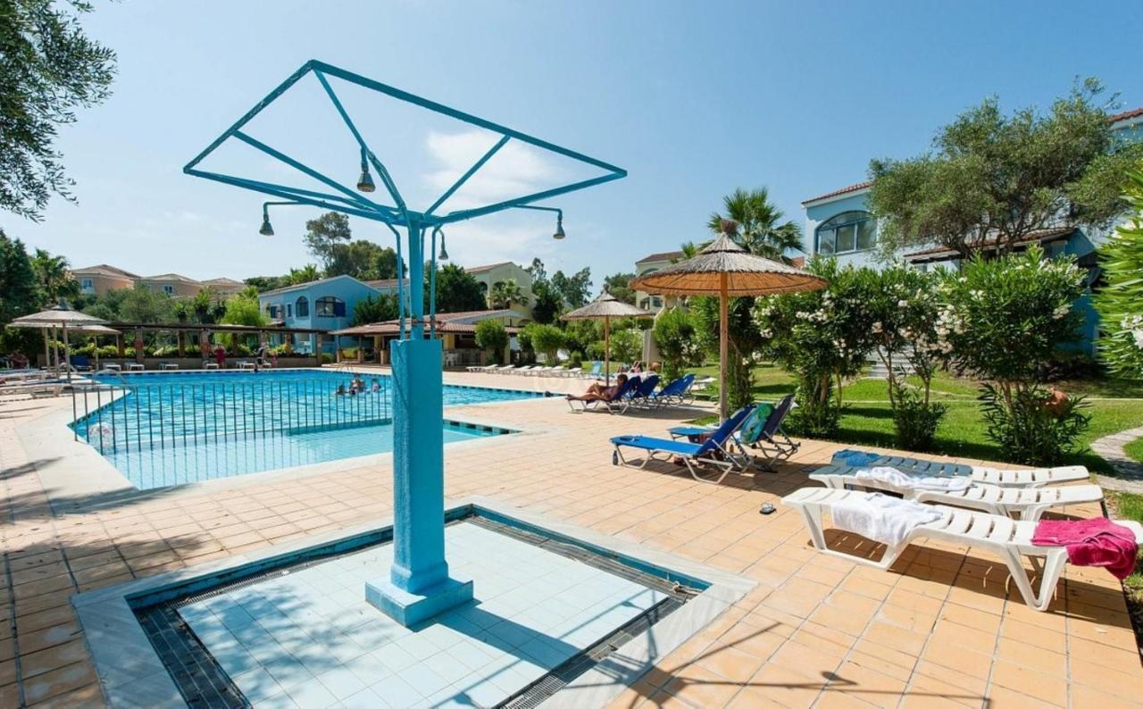 Govino Bay Luxury Beach Loft Apartment Danilia Exterior photo