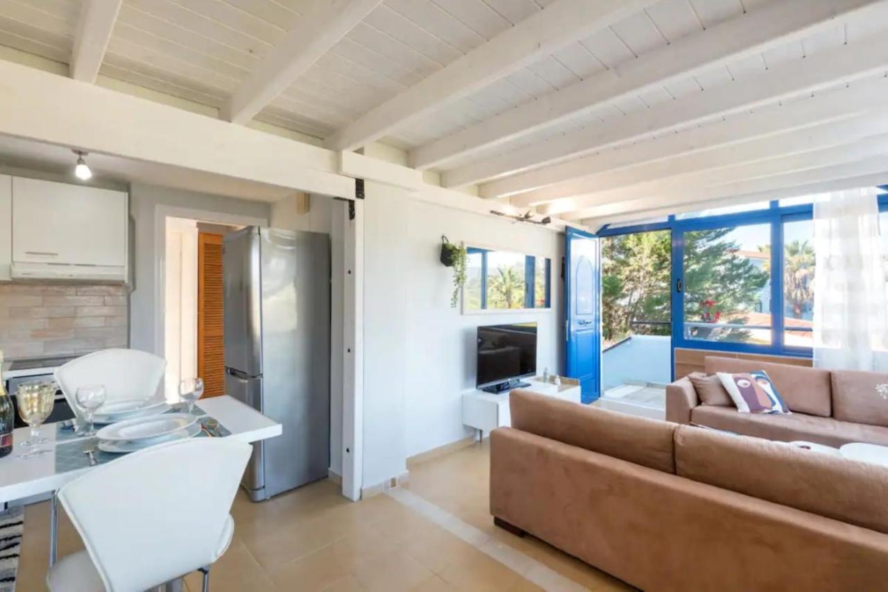 Govino Bay Luxury Beach Loft Apartment Danilia Exterior photo